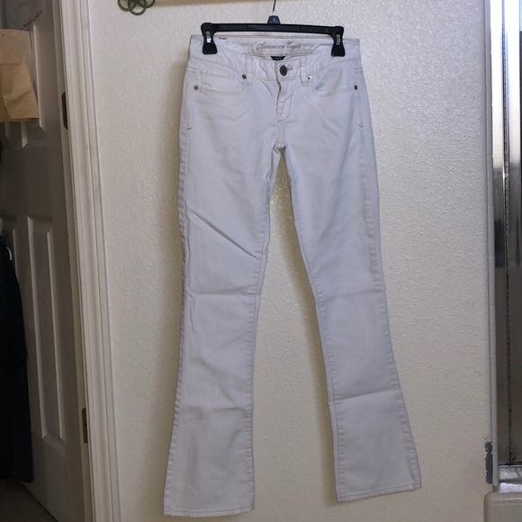 white jeans - Picture 1 of 5